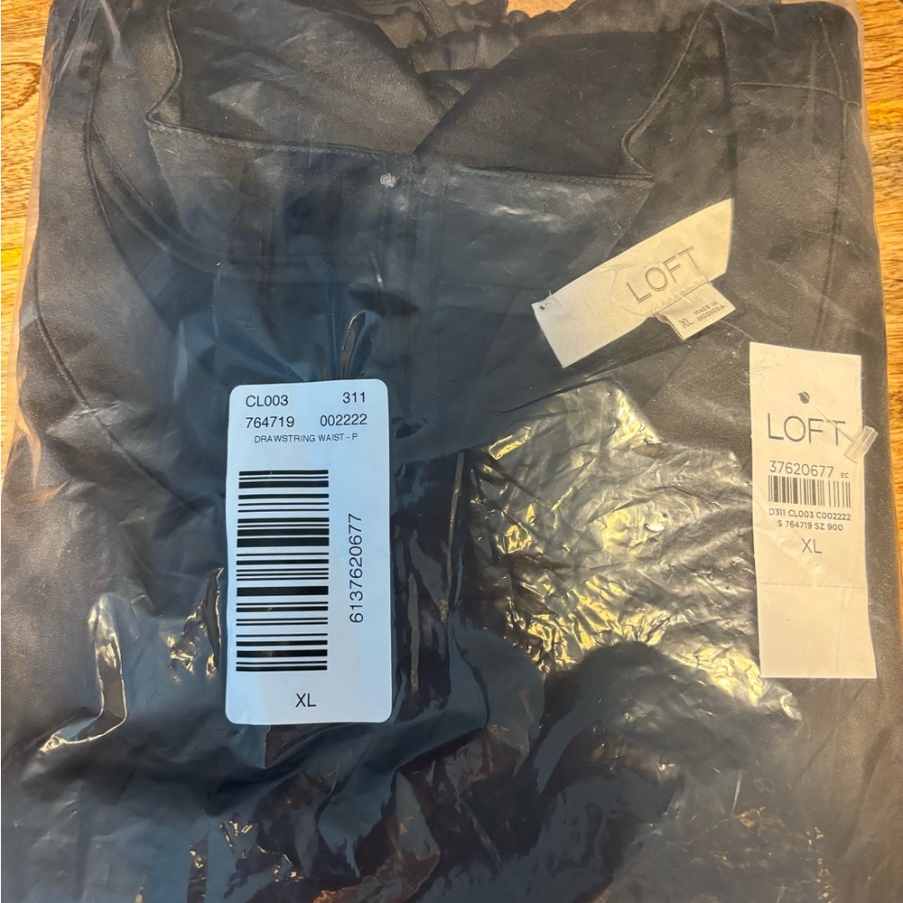 LOFT Black Satin Drawstring Blouse NWT - Picture 2 of 3